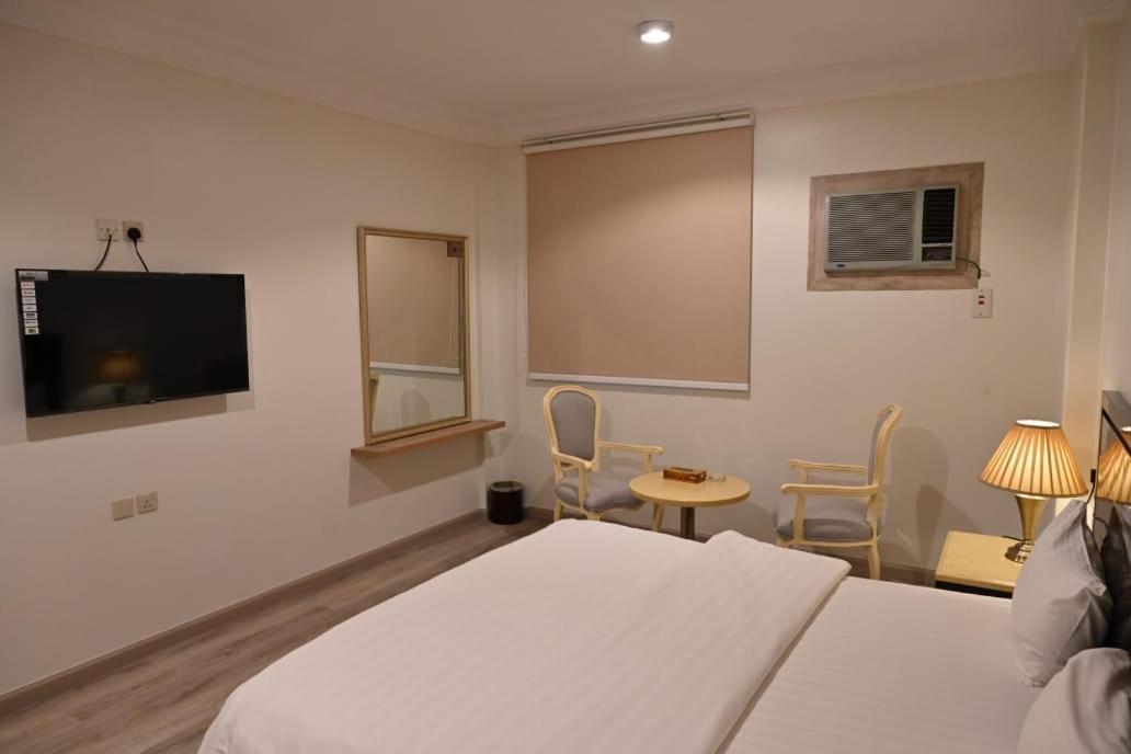Al Furat Madayin Hotel Riyadh Exteriör bild